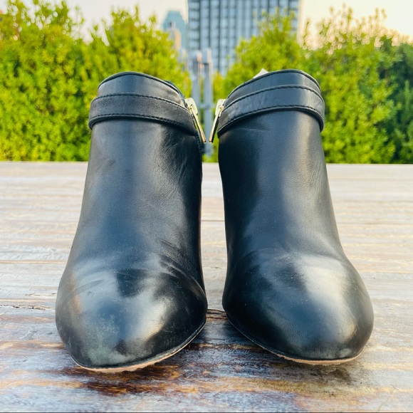 Vince Camuto Leather Suede Cut Out Heels Crop Booties - Picture 8 of 16